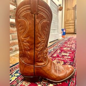 Beautiful Tommy cowboy boots